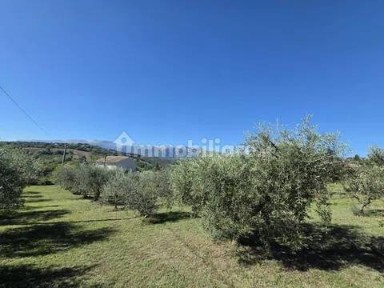 Cascina via Roma No Number, San Ginesio