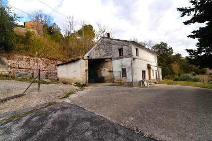Rustico via Antonio da Montolmo 151, Centro, Corridonia