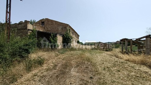 Rustico via San Tossano, Monte San Giusto