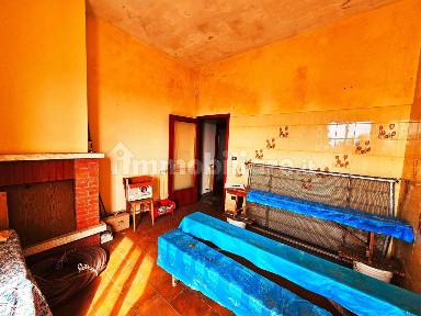 Casale Località Corsciano, Corsciano, San Severino Marche