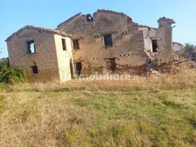 Cascina Contrada Vallonica No Number, Treia