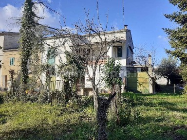 Cingoli, Via Alessandro Manzoni