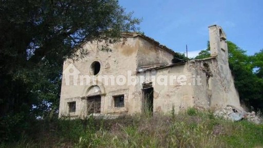 Cascina, da ristrutturare, 140 m², Cingoli