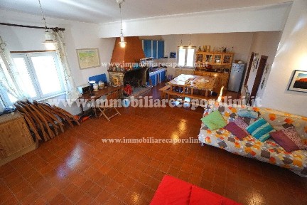 Casa colonica, buono stato, 197 m², Montecassiano