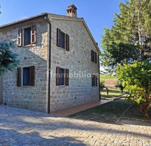 Cingoli, Rustico Da Sogno
