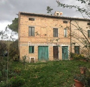 Rustico, buono stato, 439 m², Treia