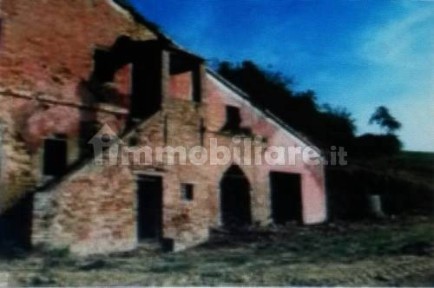 Casale, da ristrutturare, 220 m², Recanati