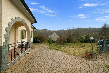 Alice Bel Colle, Regione Vallerana, 79