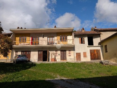 Mombello Monferrato, Via San Grato, 15