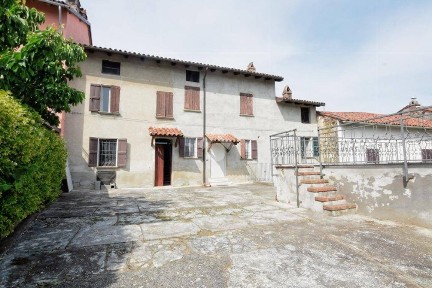 Conzano, Via C. Raineri, 35