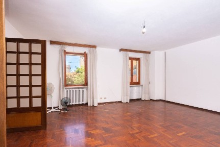 Valenza, Via Piero Pasino