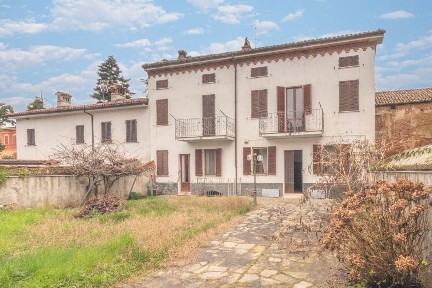 Rivarone, CONTRADA GRANDE, 1