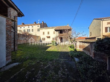 Terratetto unifamiliare via Vincenzo Rogna 48, Mirabello Monferrato