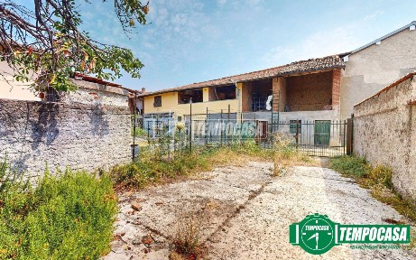 Terratetto unifamiliare via Pellucchi 8, Centro, Basaluzzo