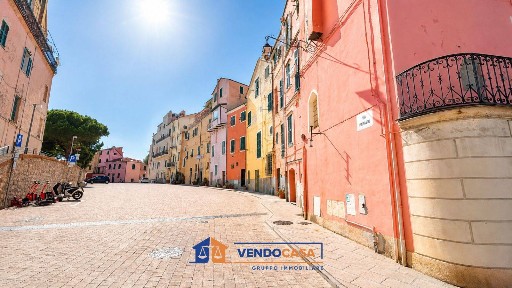 Imperia, Via Parasio, 8