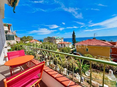 Sanremo, La Brezza - Tre Ponti, Via Aurelia, 71
