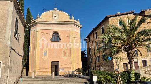 Trilocale ottimo stato, primo piano, Centro Storico, Sant'Ampelio, Bordighera
