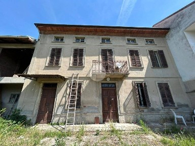Terratetto plurifamiliare via Montegrappa 2, Bozzole