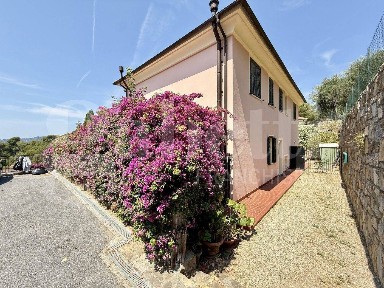 Bilocale via Monade, Centro, Diano Marina