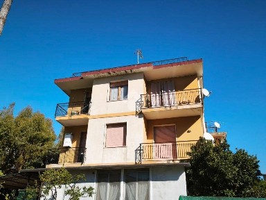 Quadrilocale via mameli 28, Due Strade, Bordighera