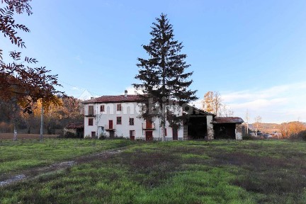 Melazzo, Borgata Basso Erro, 6