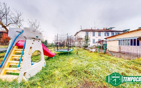 Casal Cermelli, Via Roma