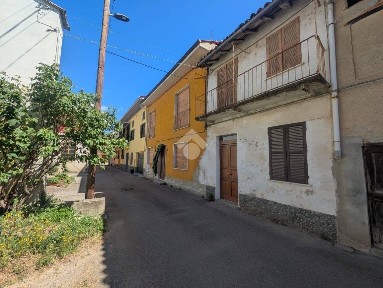 Rivalta Bormida, Via Edmondo de Amicis, 11