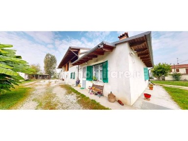 Casa indipendente all'asta Cantone Grassi, 23, Casale Monferrato