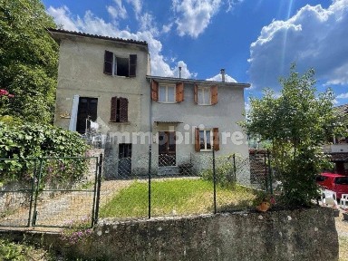 Terratetto unifamiliare regione Lunassi, Fabbrica Curone