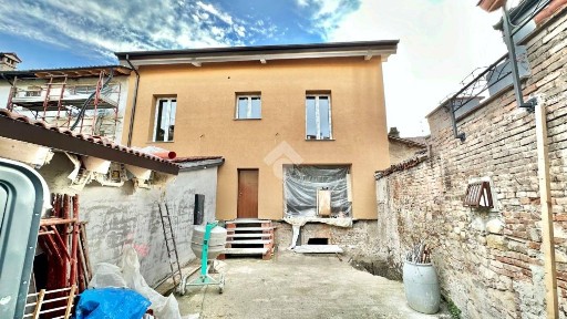 Tortona, Via Rinarolo, 27