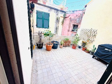 Trilocale via Lunga 69, Centro Storico, Sant'Ampelio, Bordighera