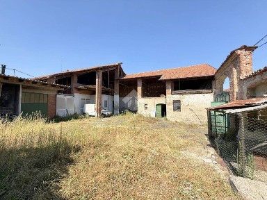 Sezzadio, Via Aleramo, 27