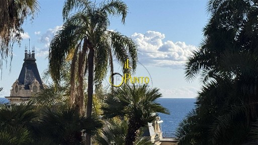 Bilocale via Roccasterone 23, Corso degli Inglesi, Sanremo