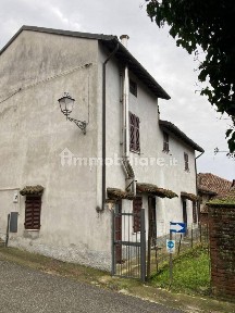 Terratetto unifamiliare via Gozani di San Giorgio 19, San Giorgio, San Giorgio Monferrato