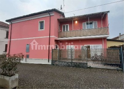 Alessandria, Litta Parodi, VIA LIVIO MARBELLO, 24