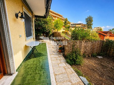Bilocale Strada Privata Vallarino 92, Solaro, Sanremo