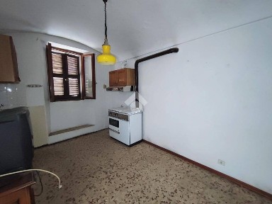 Viguzzolo, Via Garibaldi, 8