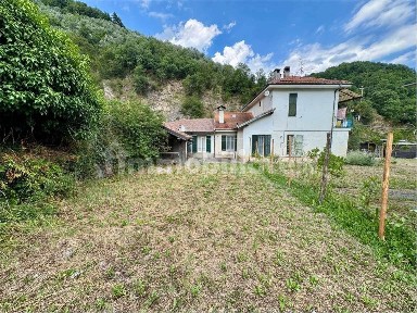 Appartamento Strada Provinciale 3, 83, Ponti, Pornassio