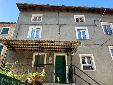 Terratetto unifamiliare Vico Celsio 4, Centro, Bosio