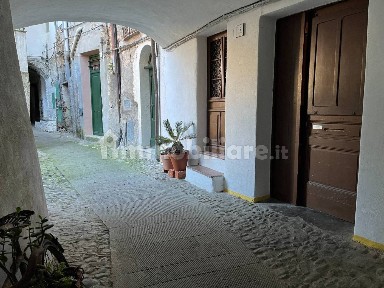Isolabona