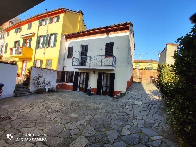 Terratetto plurifamiliare via Vittorio Veneto, Centro, Pietra Marazzi