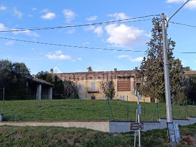 Odalengo Piccolo, Via Fresia, 9