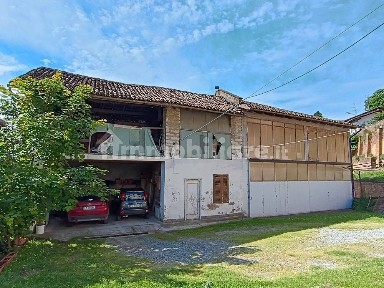 Mombello Monferrato, Via San Martino, 11