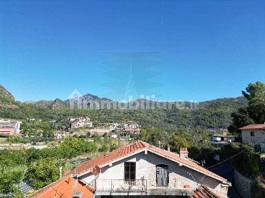 Appartamento via Edmondo de Amicis 47, Trucco, Verrandi, Porra, Ventimiglia