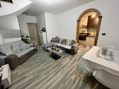 Terratetto unifamiliare via Andrea Vochieri, Borgo Rovereto - Piscina, Alessandria