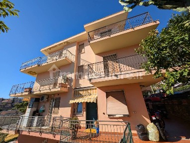 Quadrilocale Strada Franco Alfano 13, Solaro, Sanremo