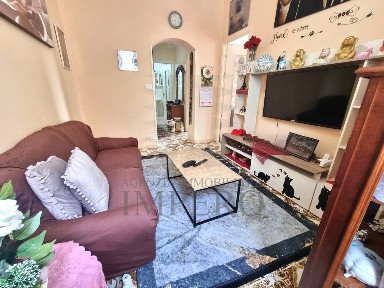 Trilocale via Giuseppe Garibaldi 28, Centro Storico, Ventimiglia
