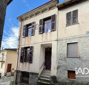 Terratetto unifamiliare 190 m², buono stato, Roccaforte Ligure