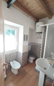 Terratetto unifamiliare 60 m², buono stato, Centro, Bosio