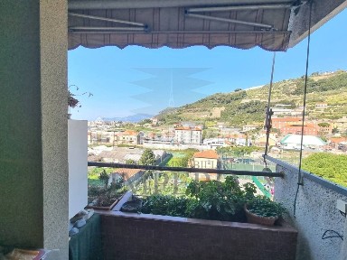 Appartamento via Garibbe 5, Centro, Vallecrosia